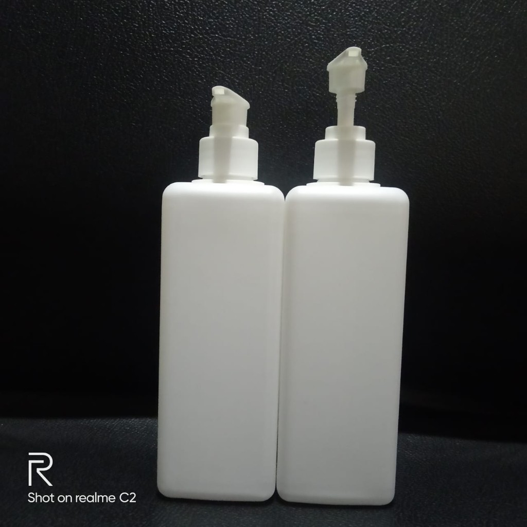 Botol HDPE Putih Susu 500ml Kotak, Pump Bebek Model Ulir Neck 28. Uk Btl nya L : 6cm.T : 17cm