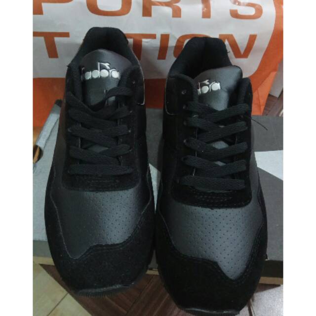 Sepatu Diadora Original Edgar  Black