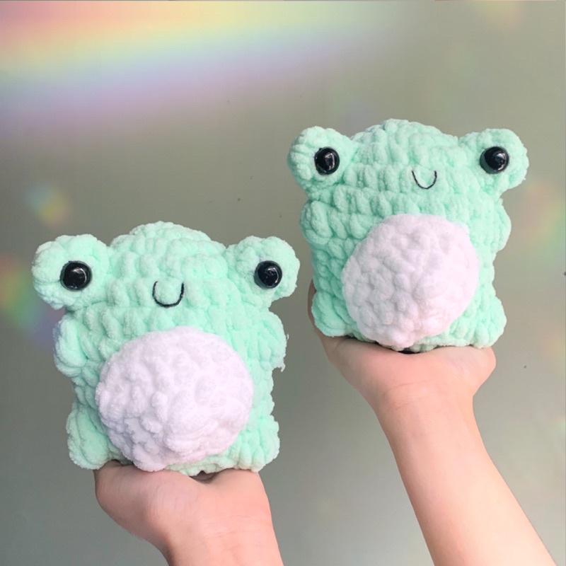 Amigurumi Katak Plushie Boneka Rajut Katak Boneka Katak [ MEDIUM SIZE ] | sage magics