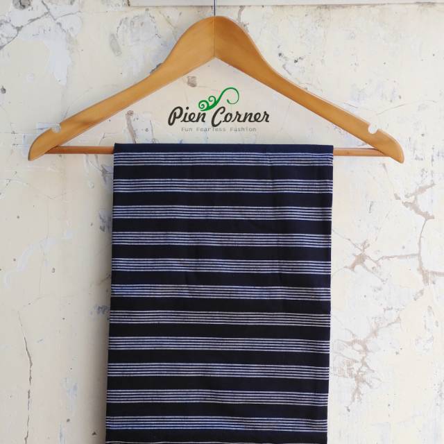 kebaya wanita Kain Lurik ATBM  - Garis Hitam putih