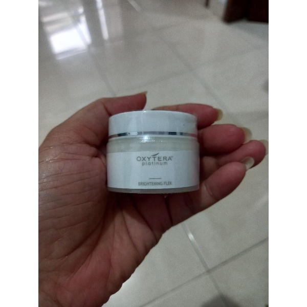 Brightening Flek Platinum Oxytera