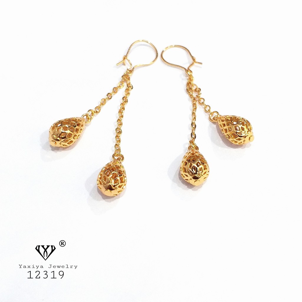 

Anting Bola Perhiasan Lapis Emas 420