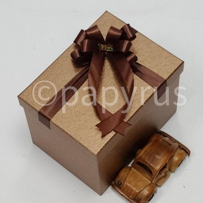 

Sale!!! Papyrus 15X20 Tinggi 20Cm Kotak Kado Gift Box - Paling Dicari