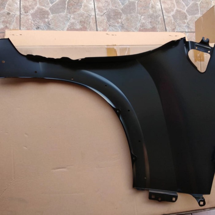 FENDER SPACKBOARD RODA DEPAN KIRI ORIGINAL XPANDER CROSS 5220AX25