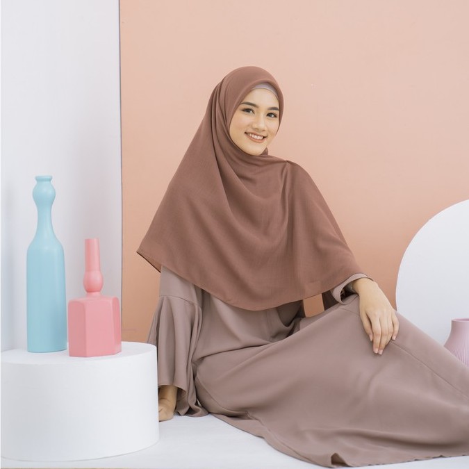 Lozy Hijab - [Defect] Mima Square Syari ( Hijab Segiempat Voal )-Brownie