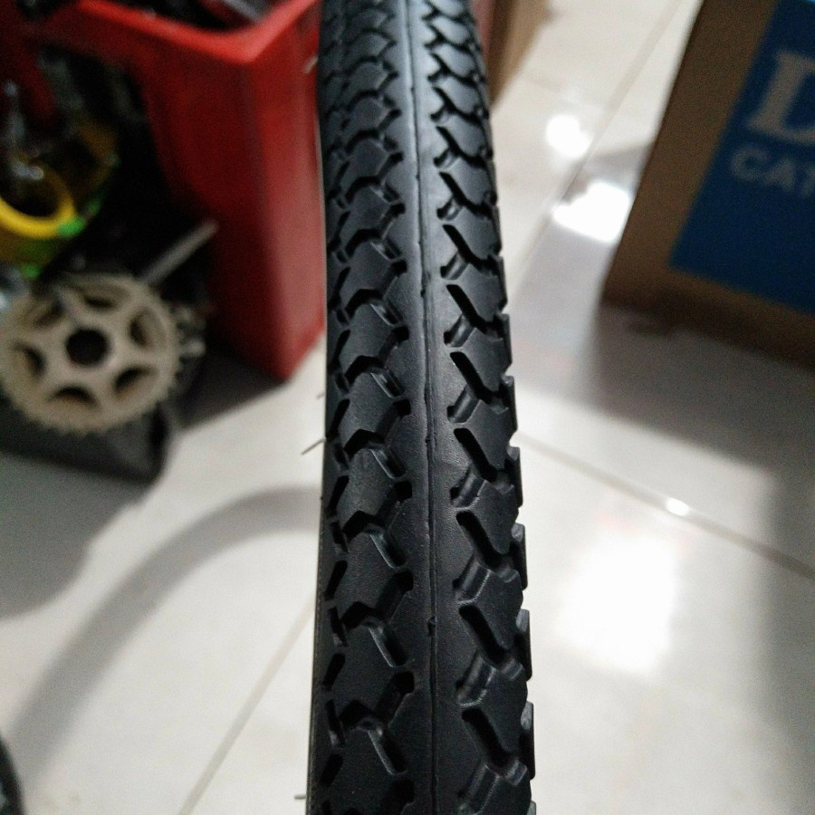 BAN LUAR SEPEDA JENGKI / CITYBIKE SEPEDA 26 X 1 3/8 KENDA COSMOS LIST PUTIh