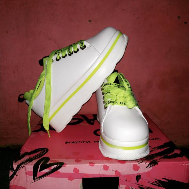 Sepatu Gosh original