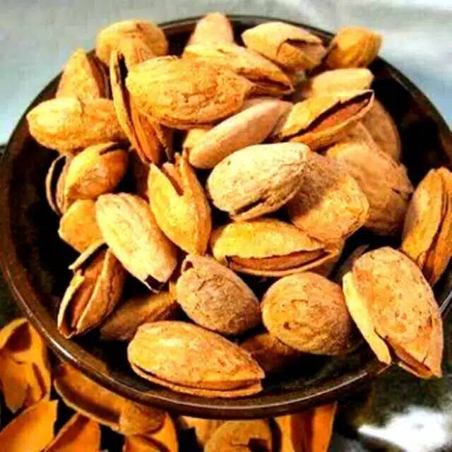 

Kacang almond arab ukuran 500gr