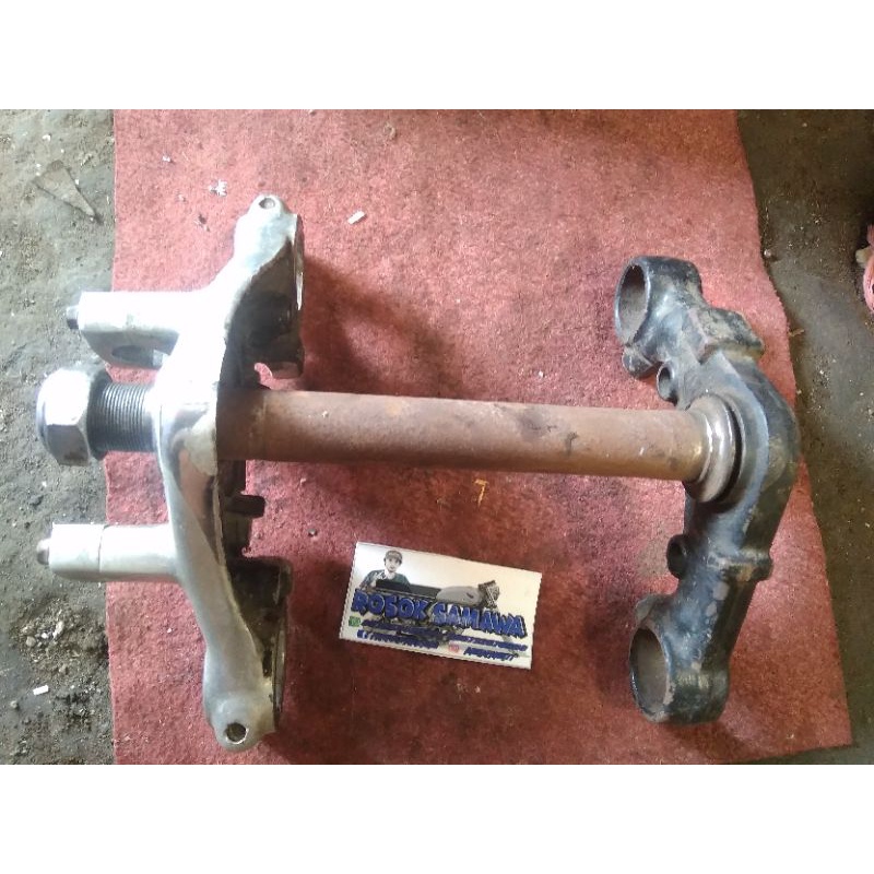 T/segitiga atas bawah original Tiger Lama