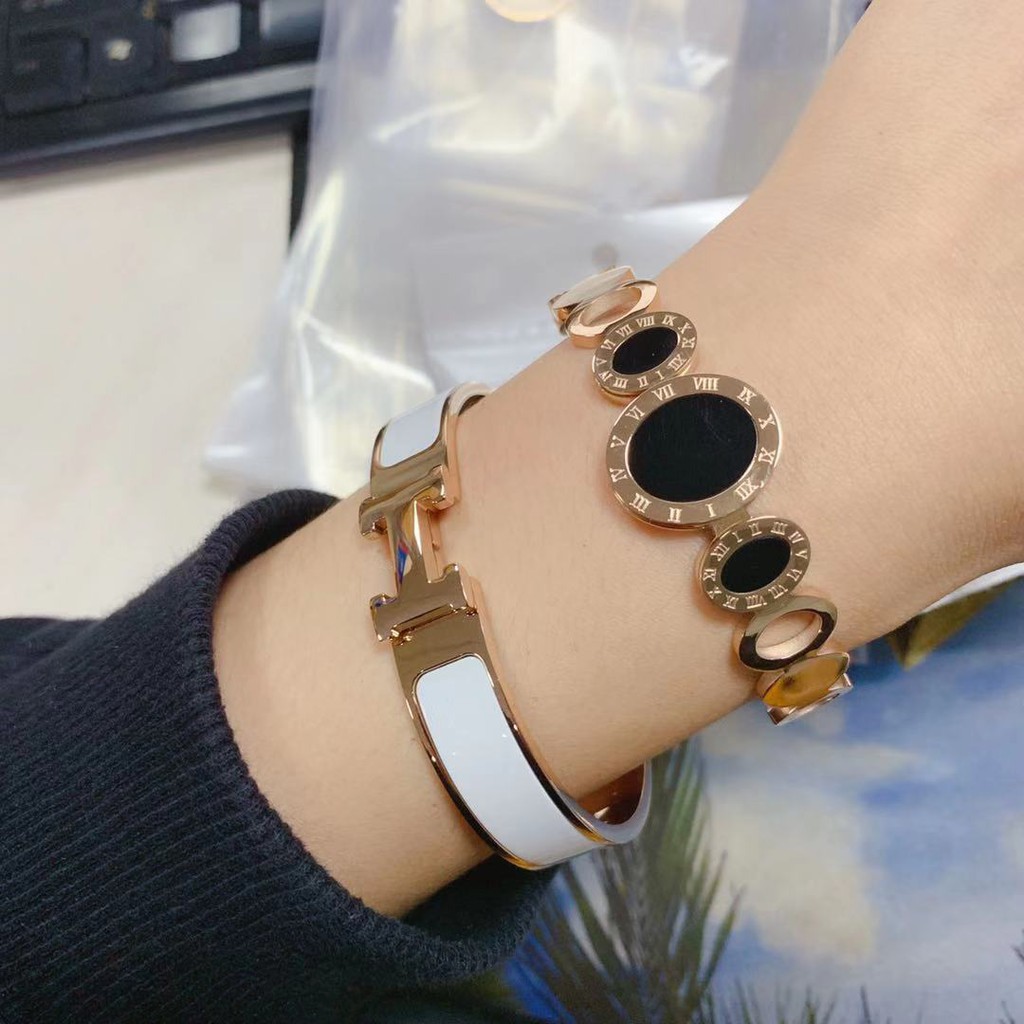 Gaya Eropa Amerika Unik Berlebihan Mode Angka Romawi Hitam Onyx Gelang Temperamen Waktu Retro Gelang Bulat