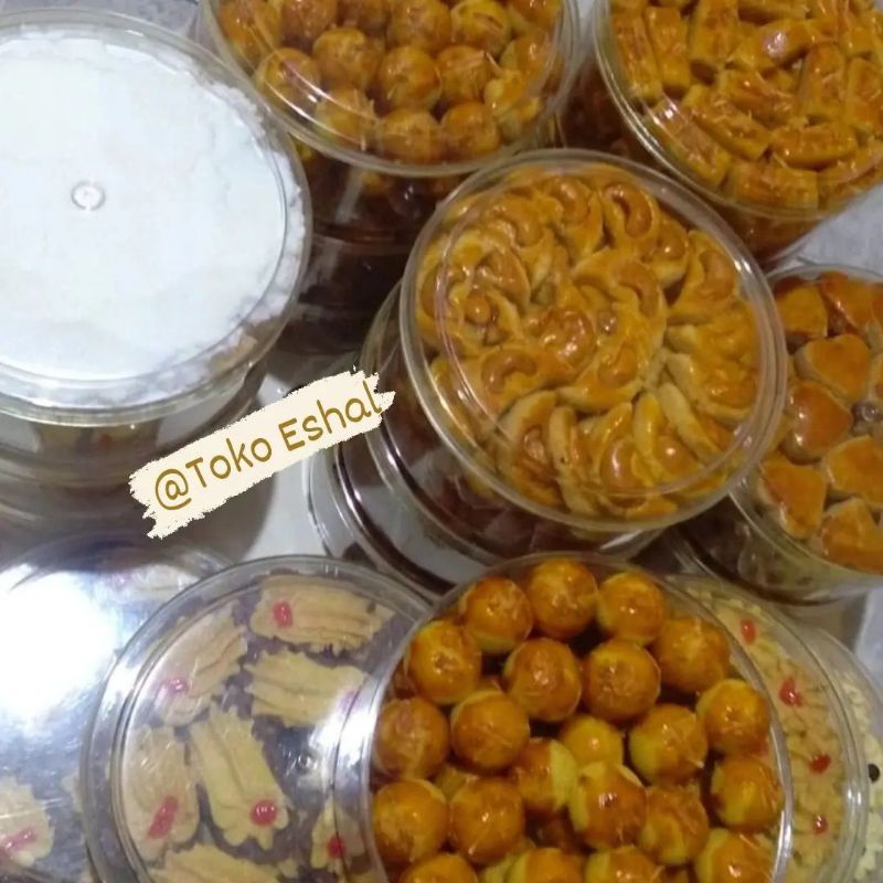 

aneka kue lebaran home made