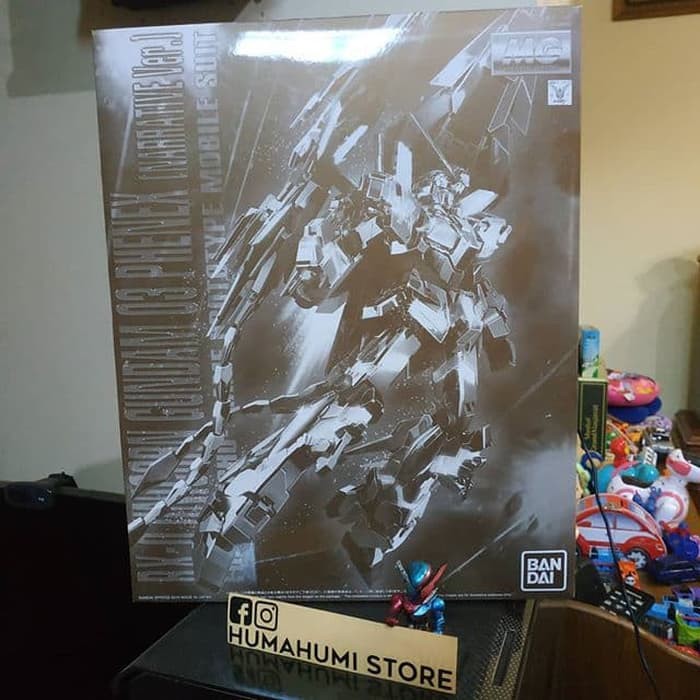 MG 1/100 Unicorn Gundam 03 Phenex Narrative Ver Premium Bandai