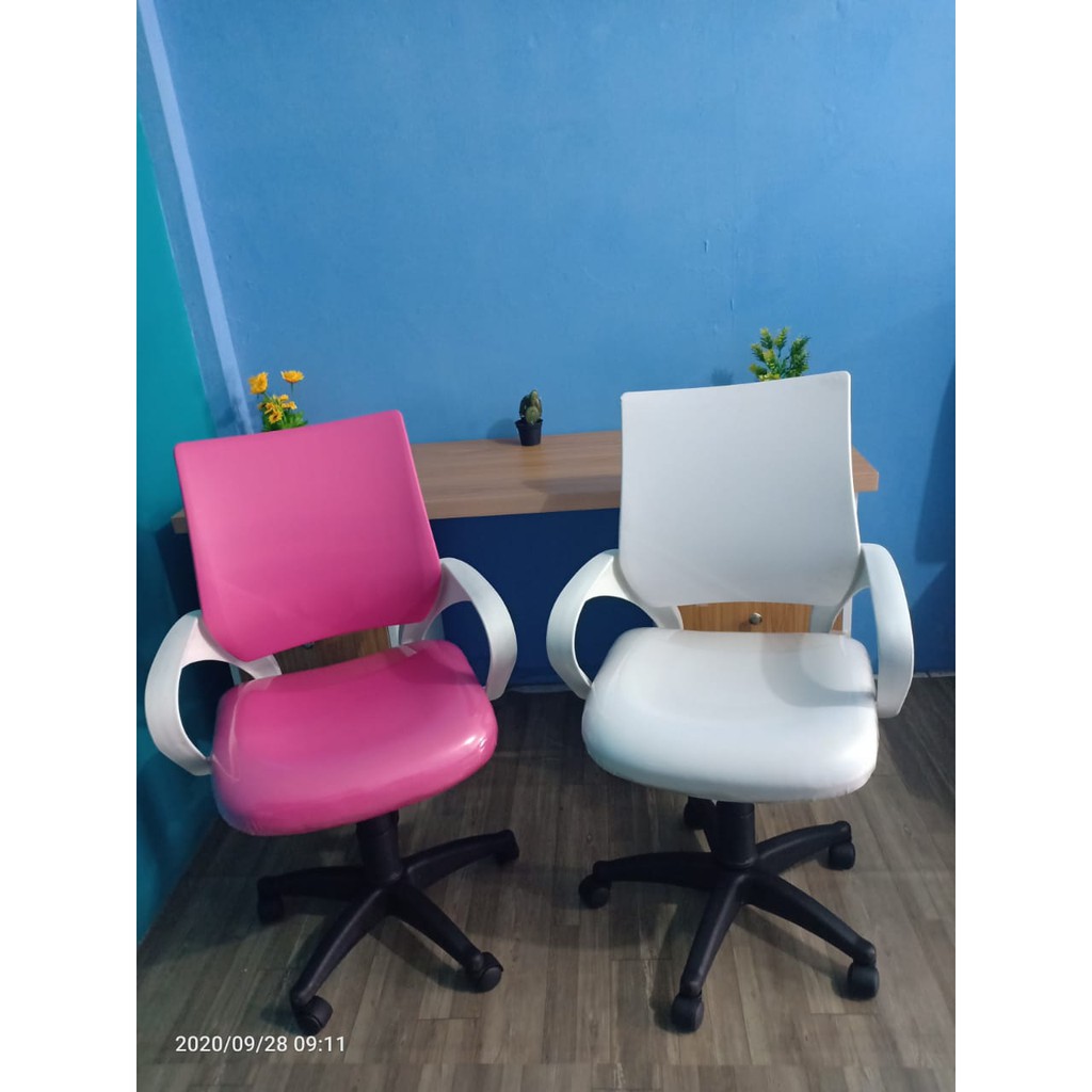 Big Chair Produsen kursi kantor kursi kerja paket meja dan kursi jaring paling murah dikota bekasi