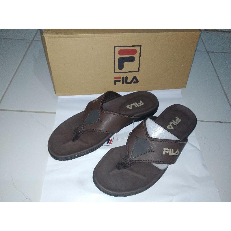 sepatu pria sandal jepit Fila