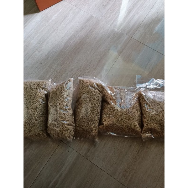 

Teri krispi kemasan 500gr sortiran real pict ya