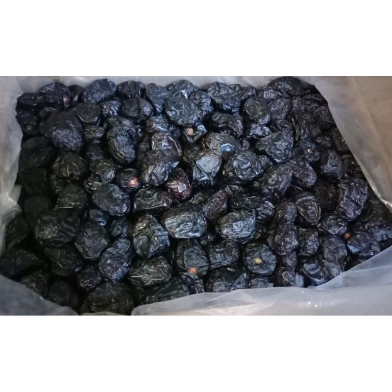 

Kurma Ajwa