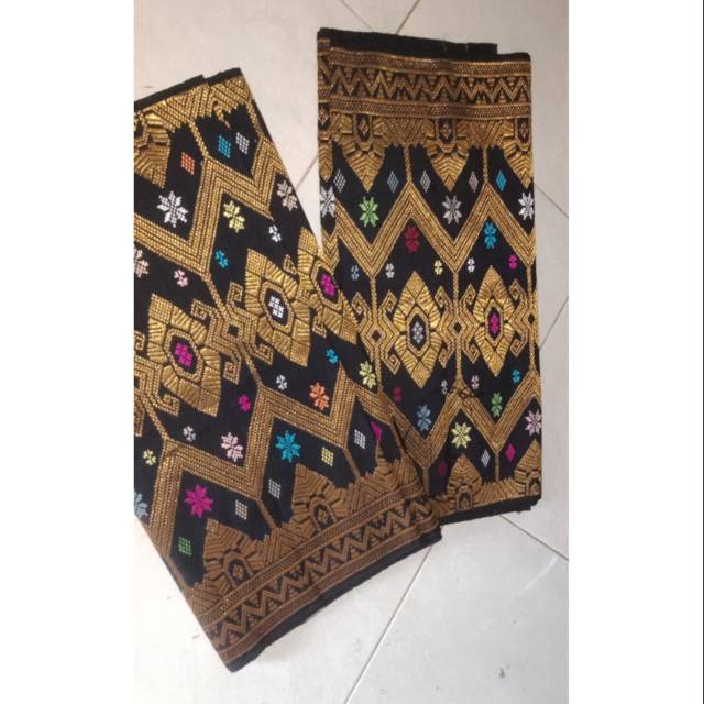Songket lombok