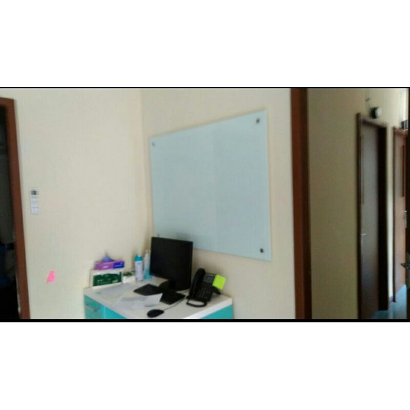 

PAPAN TULIS KACA MAGNETIK 60 x 100
