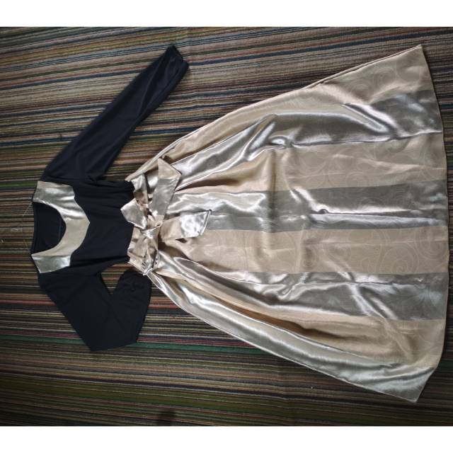 Gaun pesta mewah preloved