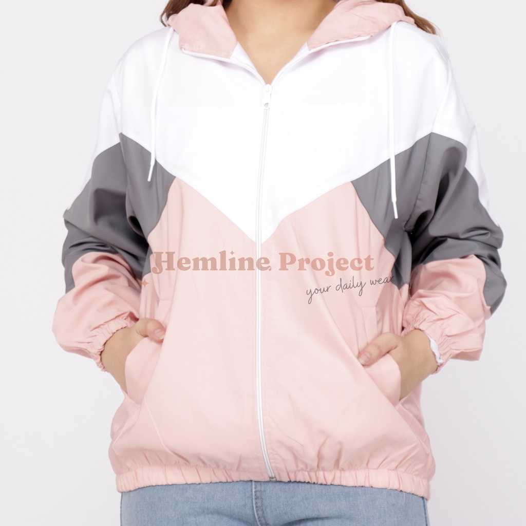 Almas Jaket Peach - Jaket Parasut Hoodie Wanita