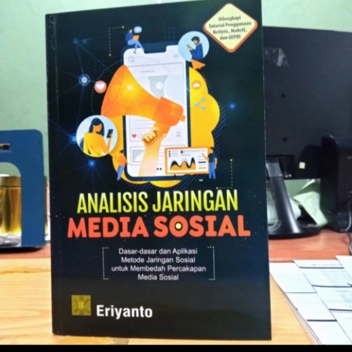 

PROMO!!! BUKU ANALISIS JARINGAN MEDIA SOSIAL-ERIYANTO ORIGINAL PRENADA TERLARIS