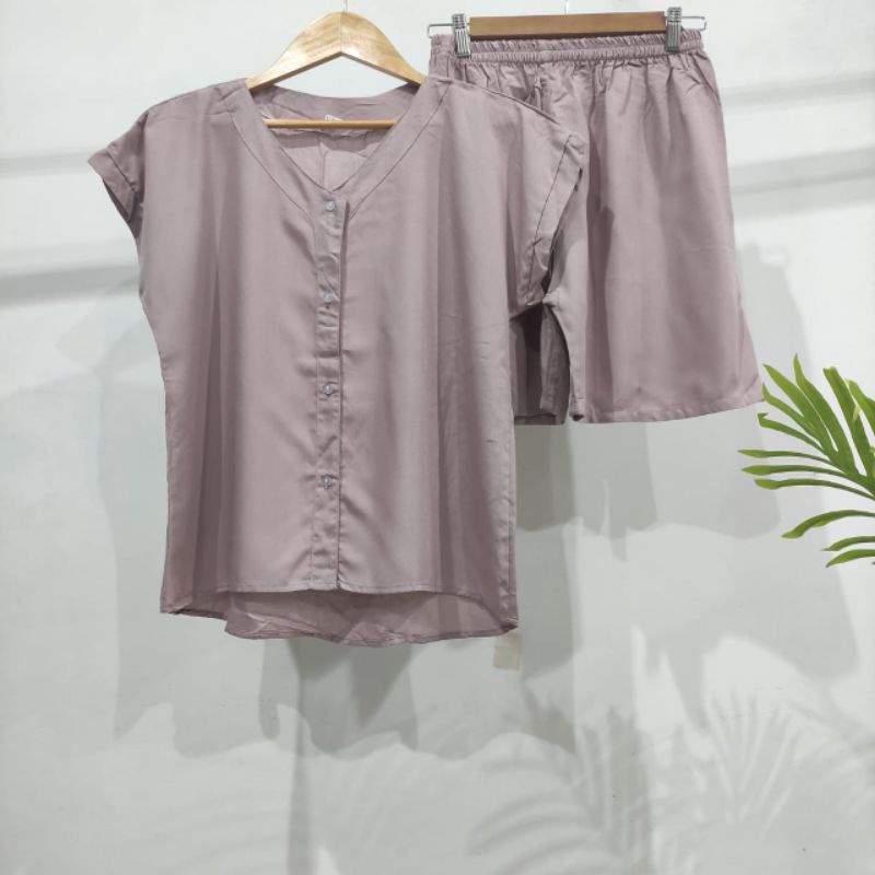 PIYAMA KANCING PENDEK | PIYAMA RAYON | BAJU TIDUR RAYON-VN HAZELNUT