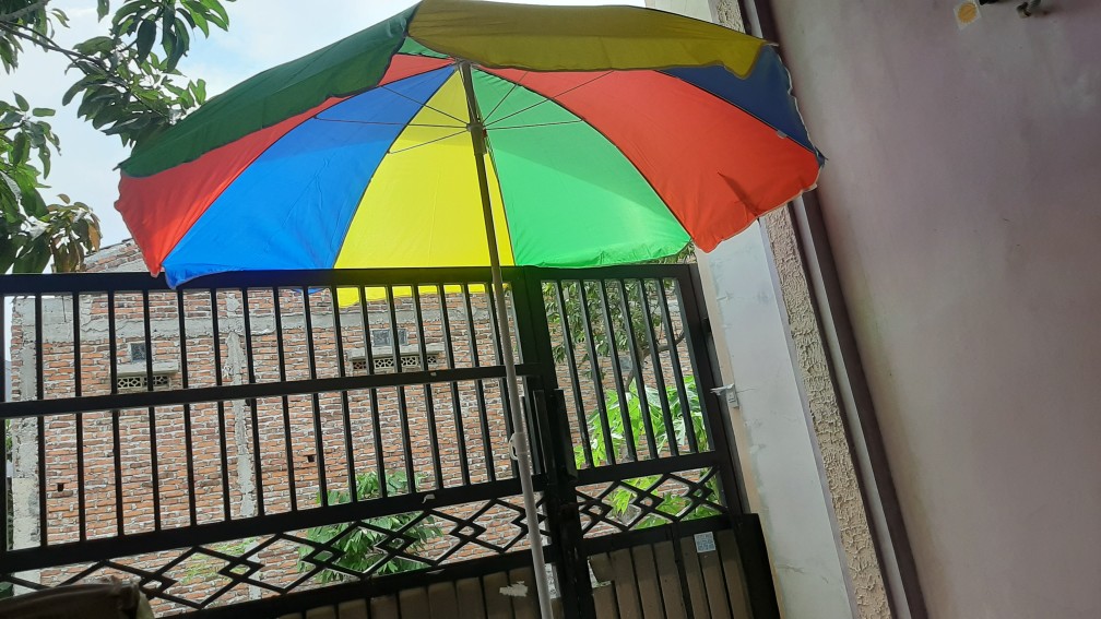 Payung Tenda / Payung Cafe / Payung Pantai Parasol Pelangi 198 Cm ( 42 )
