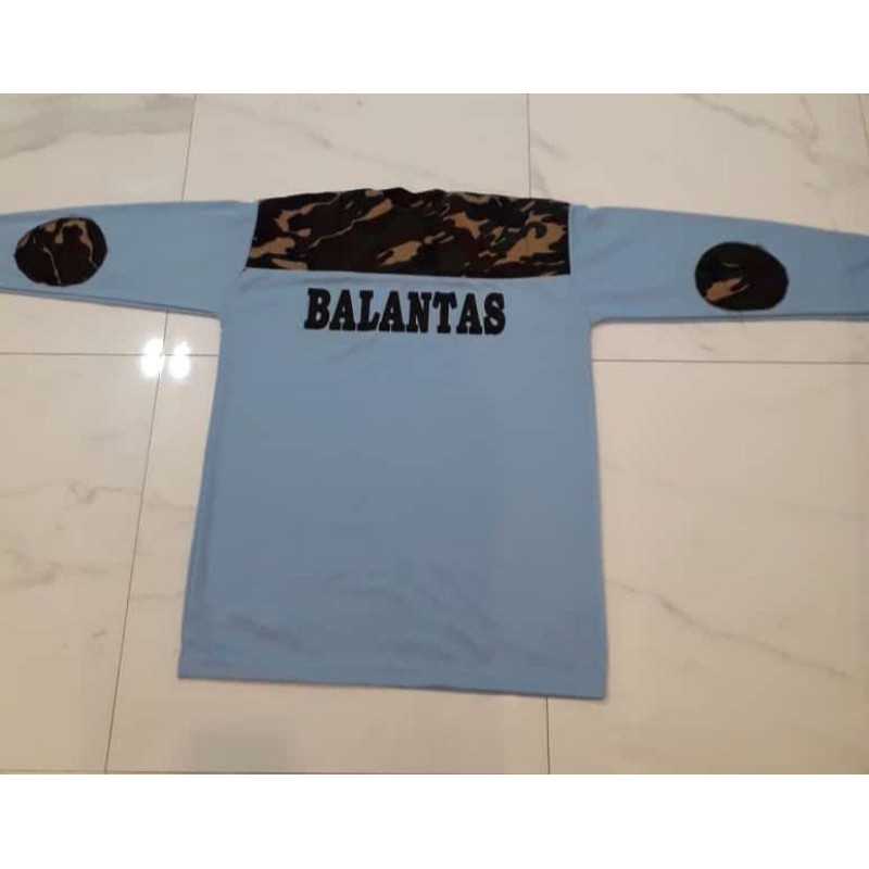 KAOS PANJANG BALANTAS