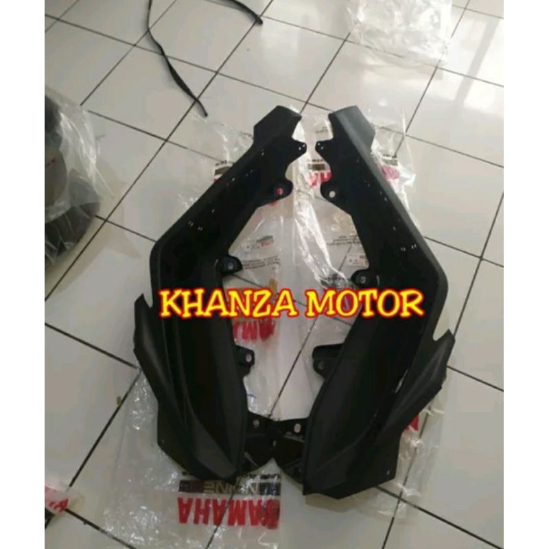 BORDES PIJAKAN KAKI KANAN KIRI NMAX OLD 2015-2019 ORIGINAL YGP