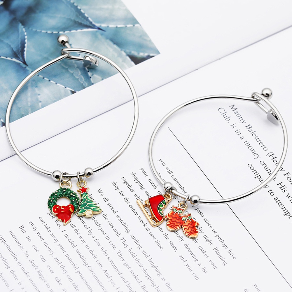Hu Hu Hu Hu Hu Alat Bantu Pasang Kacamata♡ Gelang Tangan Alloy Klasik Wanita Hias Liontin Pohon Natal Rusa Santa Claus Untuk Hadiah