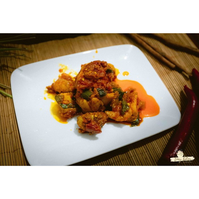 

Ayam Woku (Frozen) by Amaya Kitchen