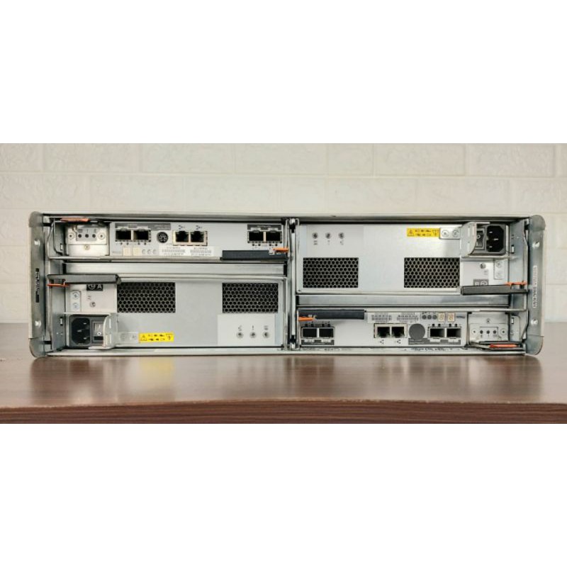 IBM SYSTEM STORAGE TYPE 1814-70A DS4700 70 SAN HARD DRIVE 16 SLOT