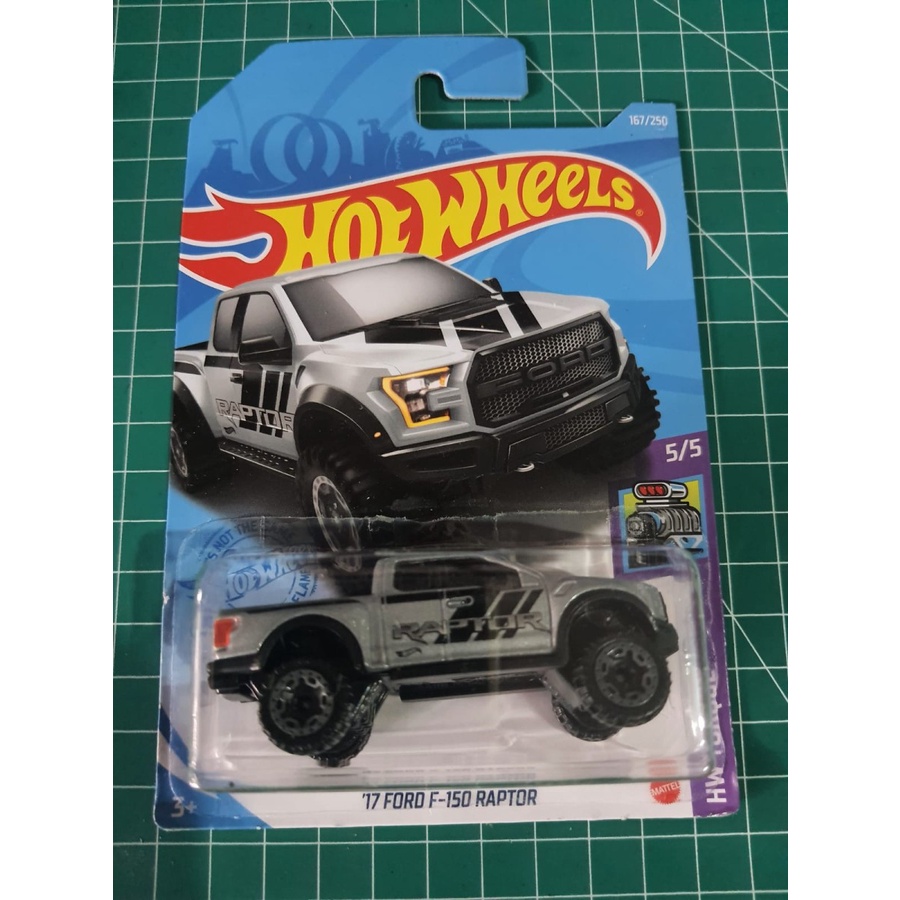 Hotwheels 17 Ford F-150 Raptor Lot-J