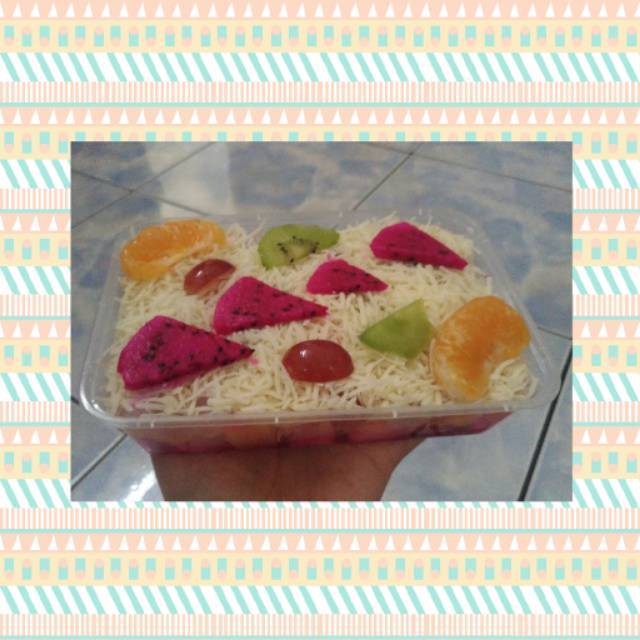 

FRUIT SALAD YOGHURT 500ML