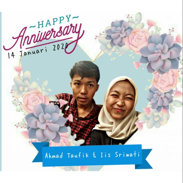 

Hadiah anniversary