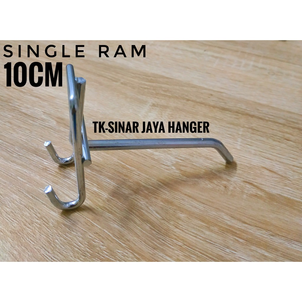 Single Ram 10Cm. Bahan dari besi stainles steel anti karat