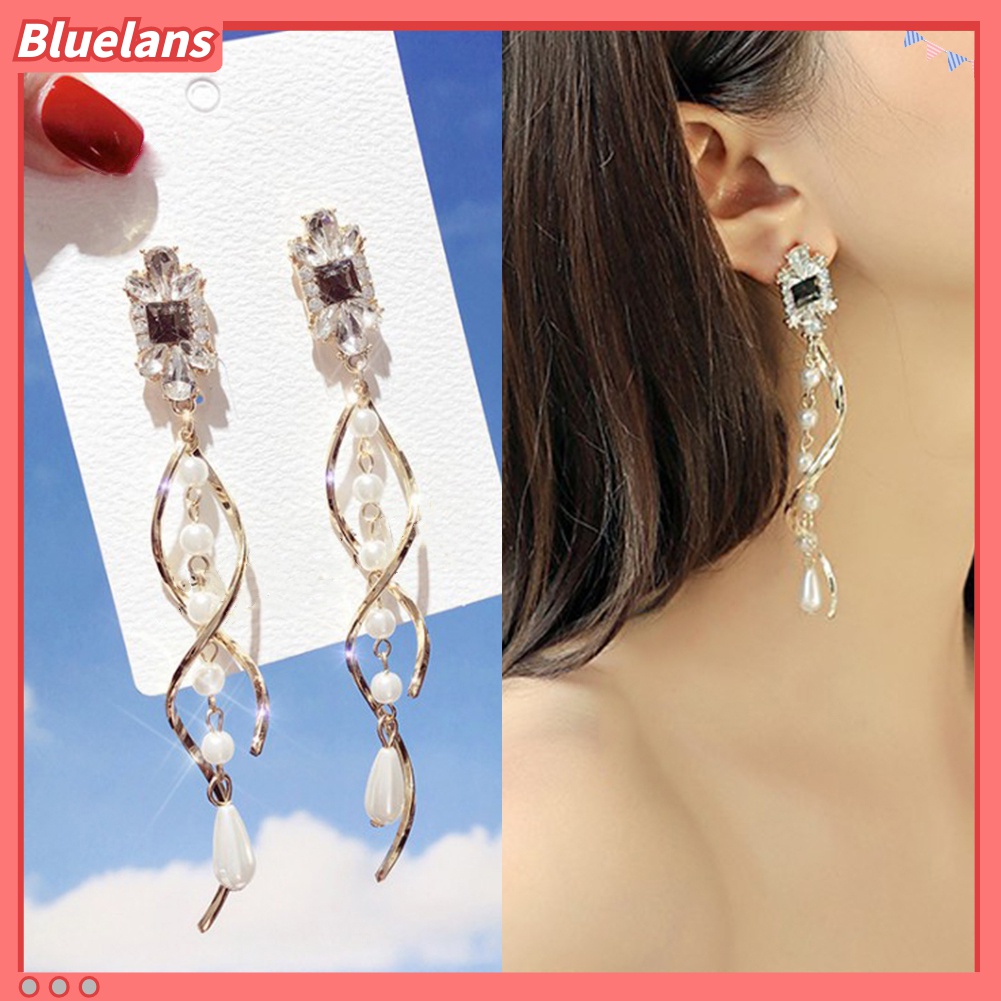 Anting Stud Panjang Menjuntai Aksen Mutiara Berlian Imitasi Untuk Hadiah Wanita