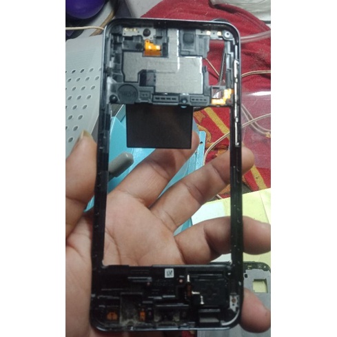 tulangan tengah/bezel samsung a50 ori copotan