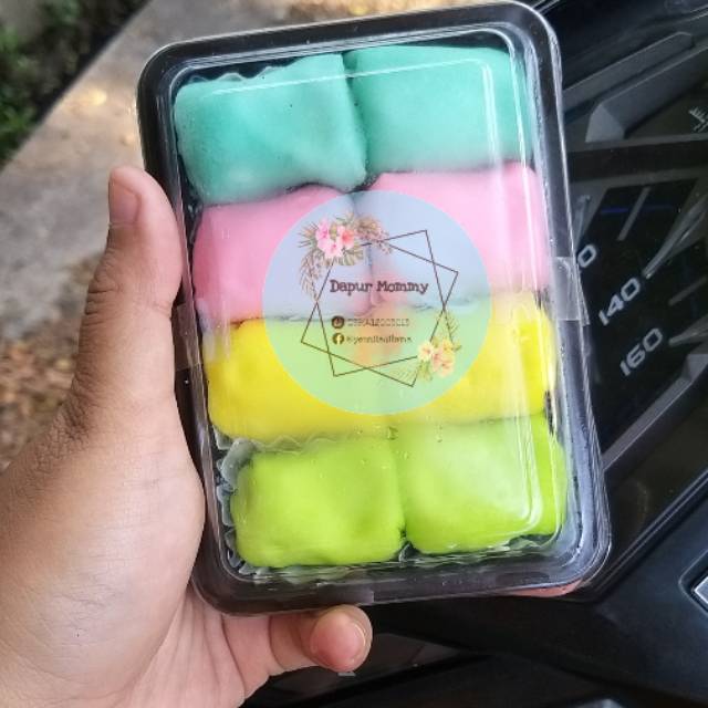

PAMCAKE DURIAN ISI 8PCS