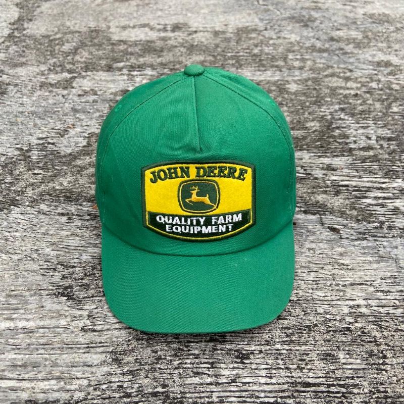 topi jhon deere