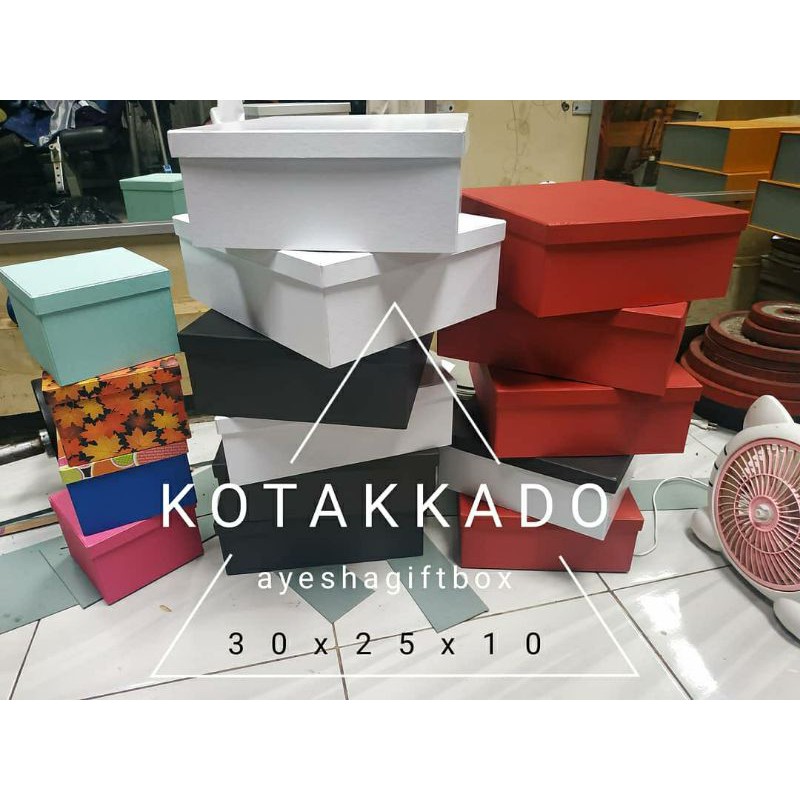 

Kotak kado Custom 1