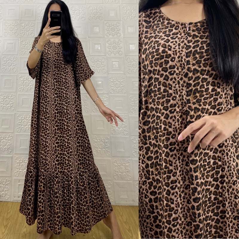 daster MONA tangan 3/4 PB 130cm /daster panjang rempel tangan 3/4  JUMBO premium sleting /busui/rempel tangan 3/4/ tangan pendek/ tali grosir ecer SEMATA KAKI RAYON-Mona leopart milo