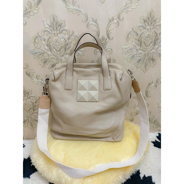 PRELOVED TAS BRAND KUHO KULMAN KULIT ASLI