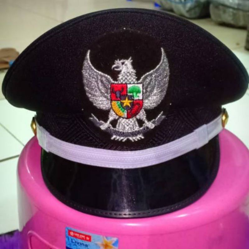 Pet pdu lurah/topi lurah kades