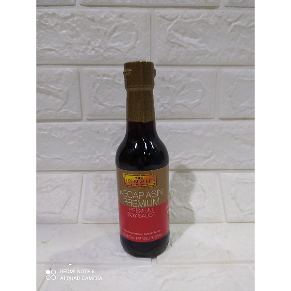 Lee Kum Kee Premium Soy Sauce / Lee Kum Kee Kecap Asin Premium 250ml