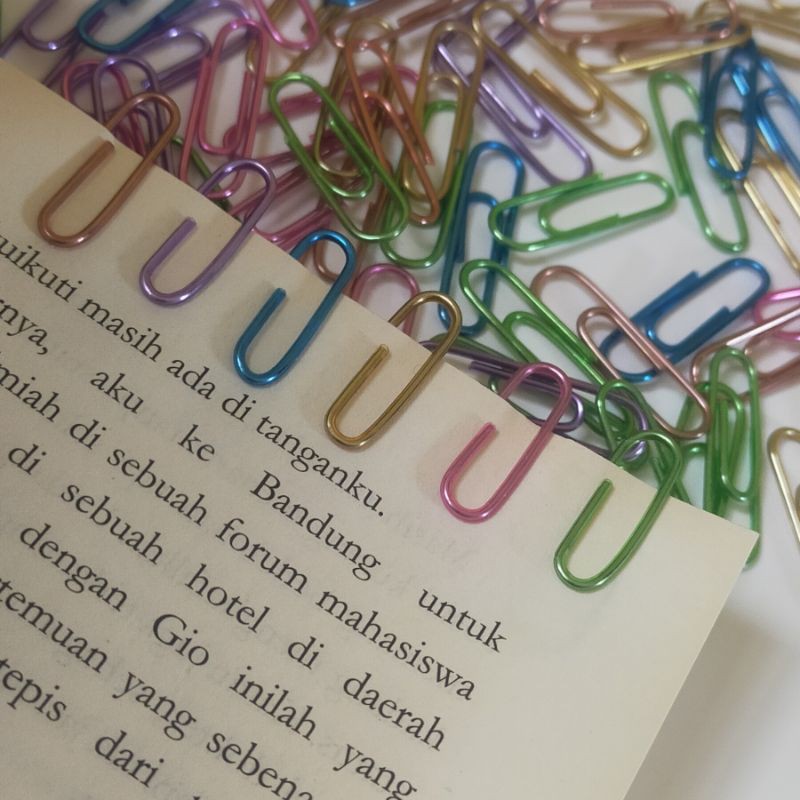 

Aesthetic Paper Clip / Klip Kertas Estetik Dekorasi Warna-warni Metalik