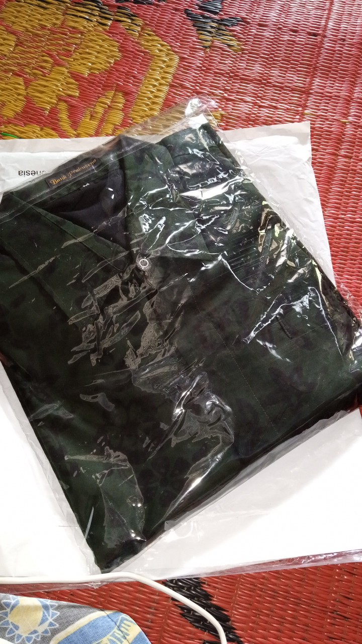 Prahana Kemeja Batik Pria Lengan Panjang Slimfit Katun Printing Hem Baju Seragam Kantor Modern