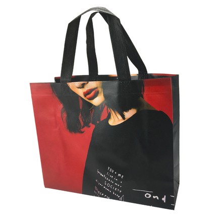 

SALE Paper Bag Kain Kantong Hampers Jumbo Goodie Bag Tebal Premium - Woman Red M