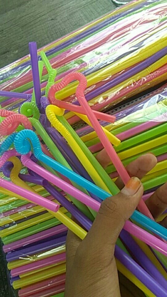 Sedotan Ulir Creative Straw Isi 100pcs Warna Warni