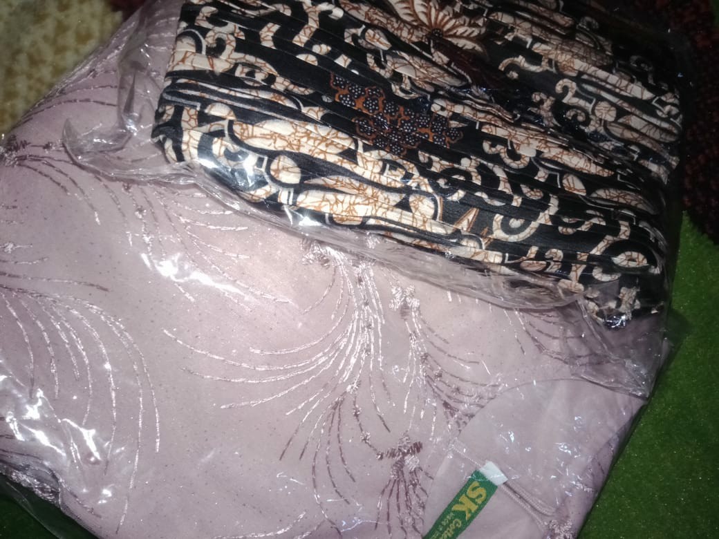 Stelan Tunik Tille | Stelan Tunik Kebaya | Kebaya Terbaru | Kebaya Pesta | Kebaya Modern | Kebaya